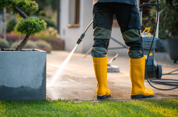 Why Choose Our Certified Pressure Washing Experts for Your Project Needs in Mantua, VA?